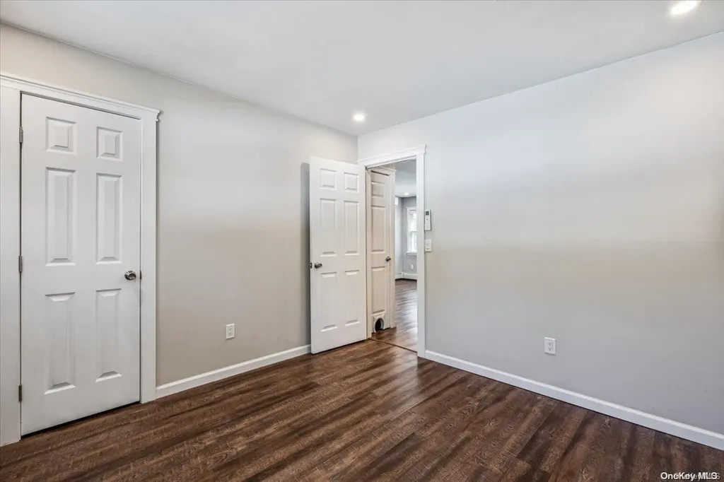 15 Vine Street Centereach NY 11720