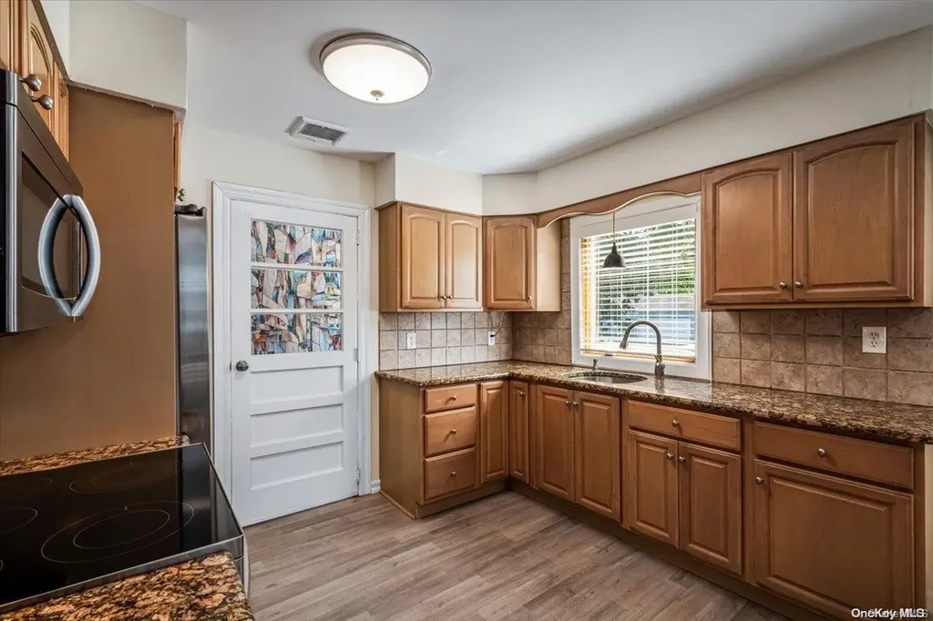 15 Vine Street Centereach NY 11720