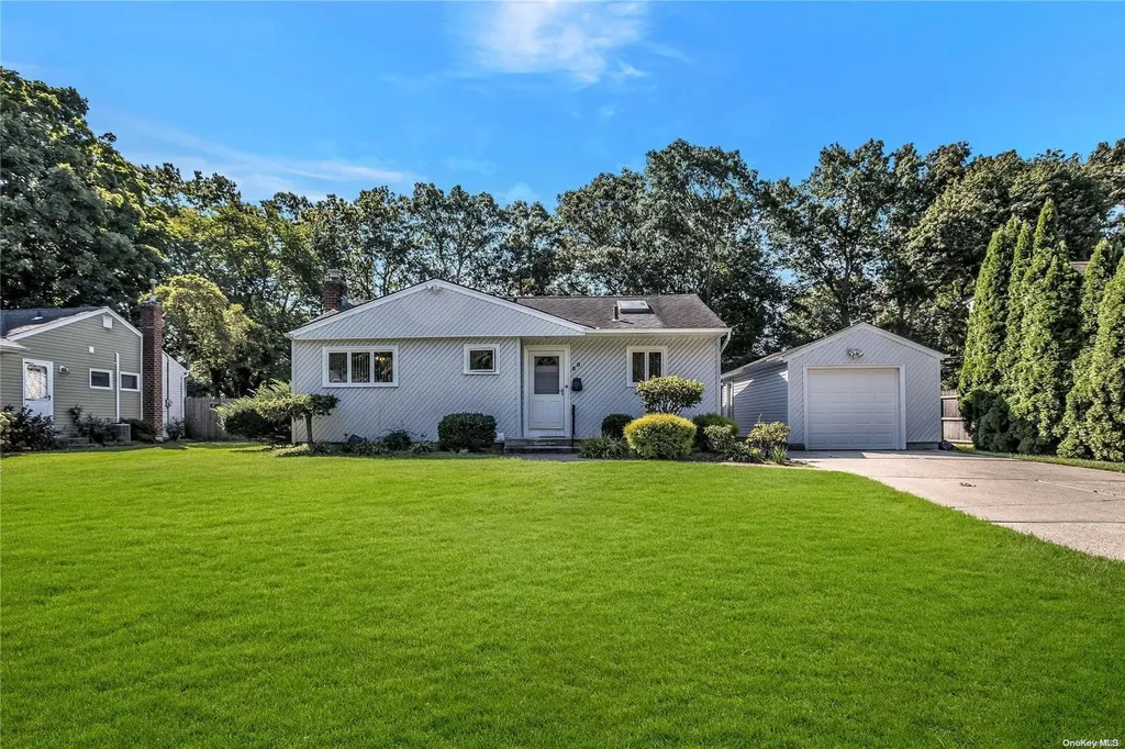 66 Shirley Court Commack NY 11725