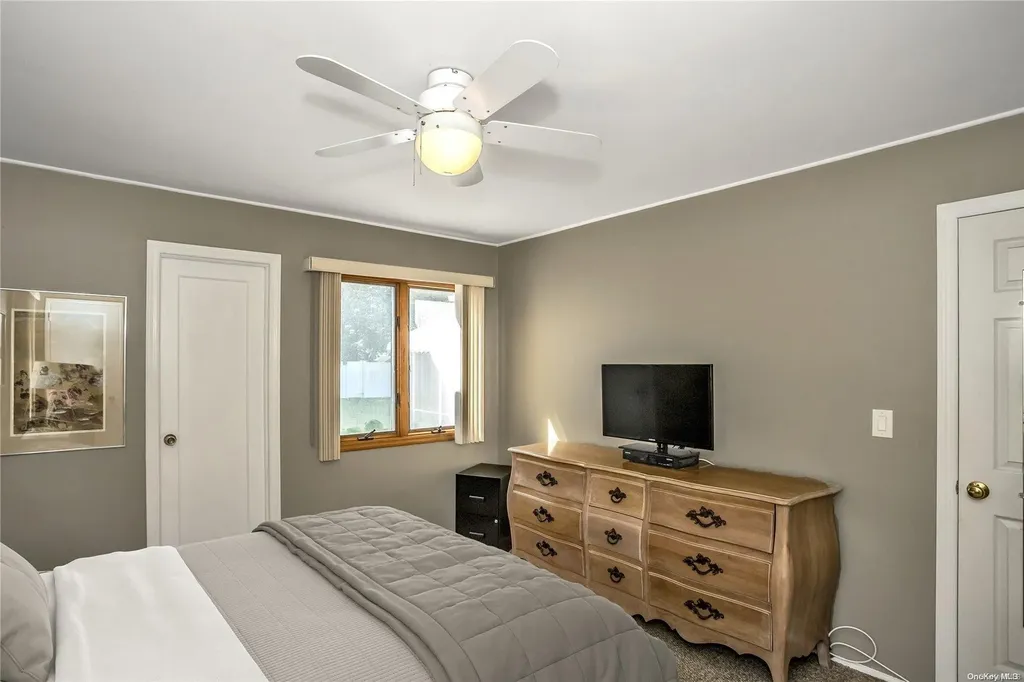 66 Shirley Court Commack NY 11725