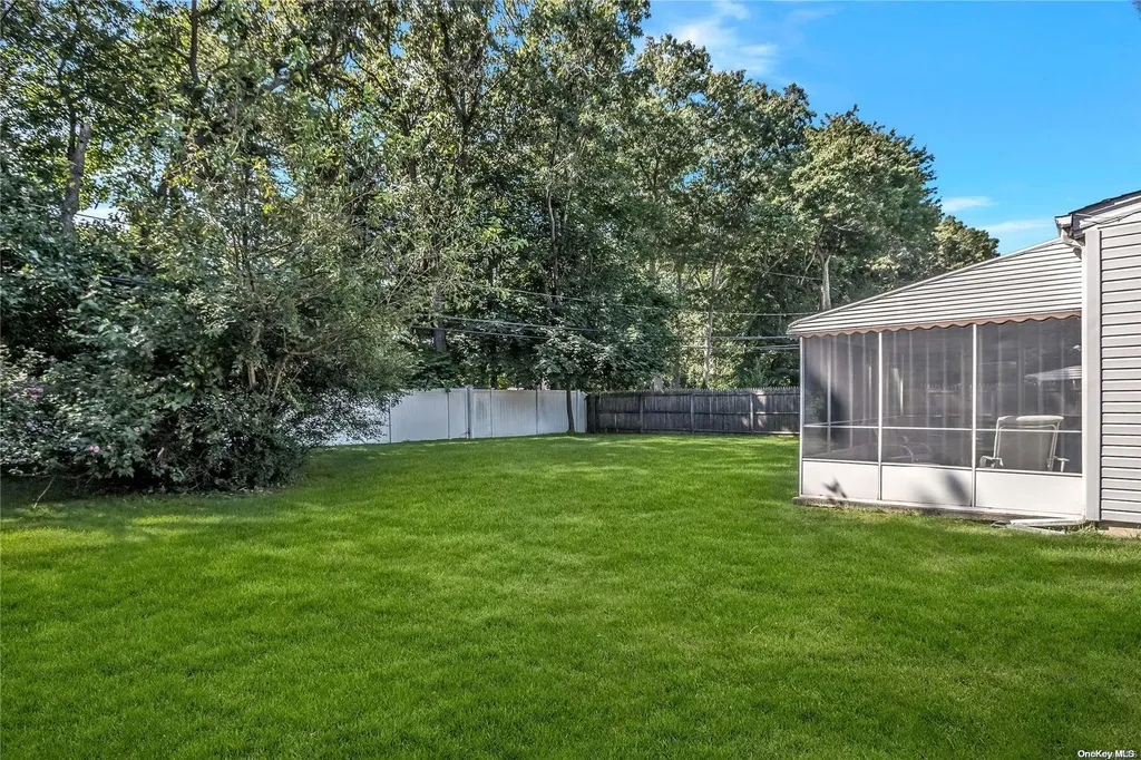 66 Shirley Court Commack NY 11725