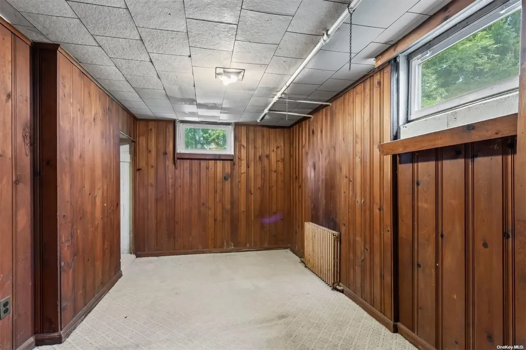 7 Ash Place Huntington NY 11743
