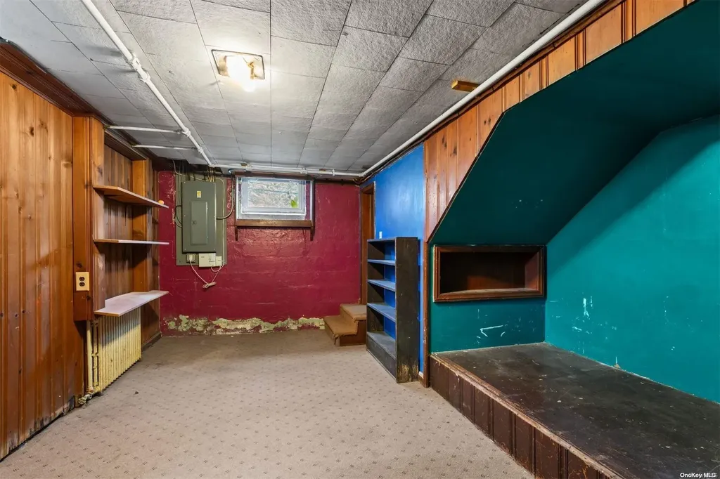 7 Ash Place Huntington NY 11743