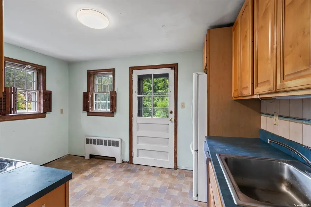 7 Ash Place Huntington NY 11743