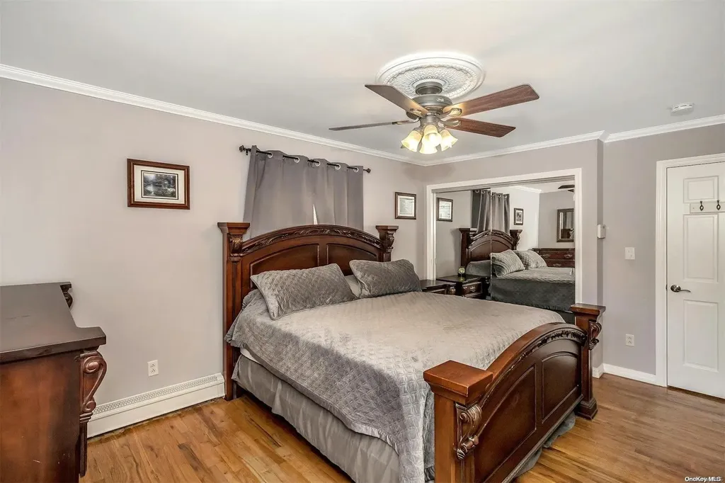86 Moffitt Boulevard East Islip NY 11730