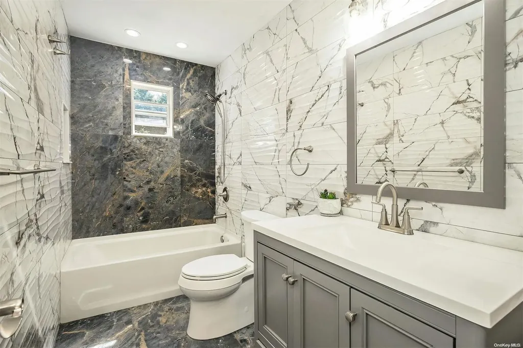86 Moffitt Boulevard East Islip NY 11730