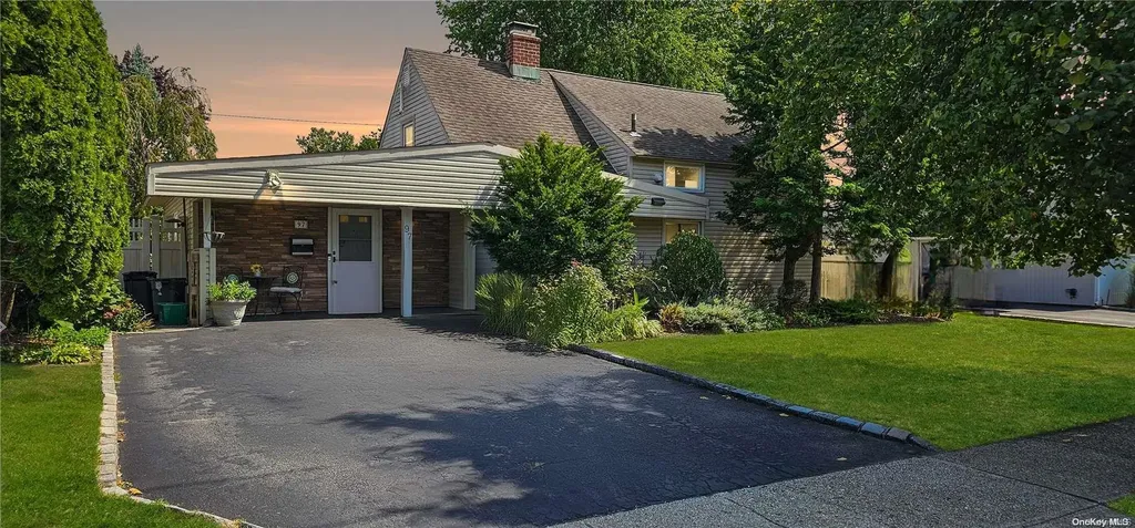 97 Jerusalem Avenue Levittown NY 11756