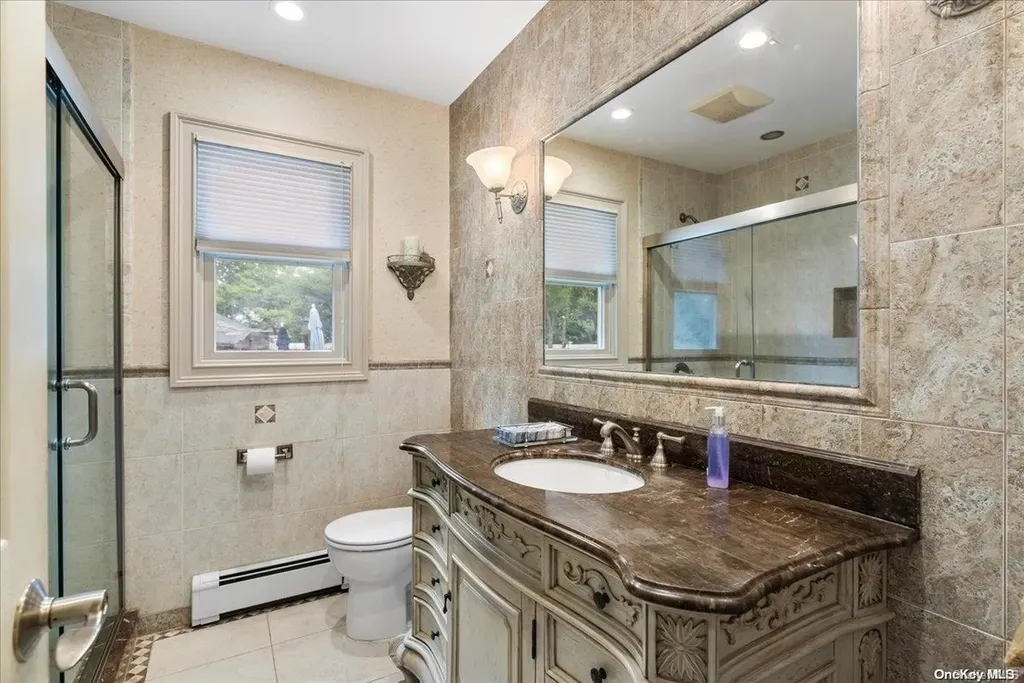 4 Flo Drive Syosset NY 11791