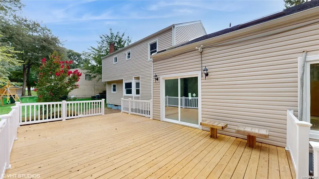 2 Justin Avenue Dix Hills NY 11746