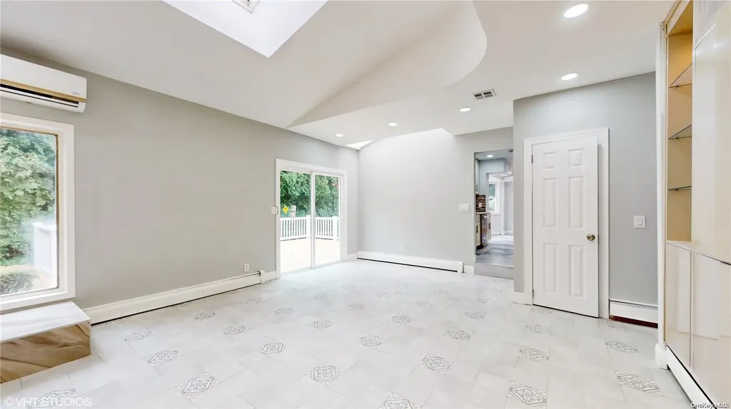 2 Justin Avenue Dix Hills NY 11746