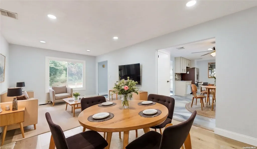 2 Justin Avenue Dix Hills NY 11746