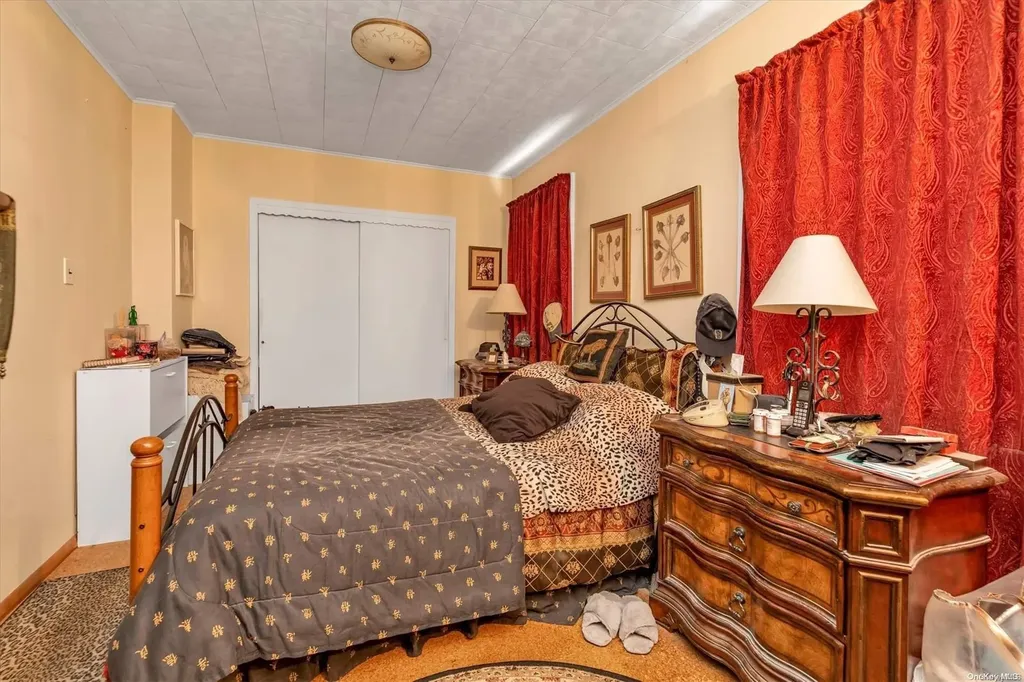 455 Rockaway Parkway Valley Stream NY 11580