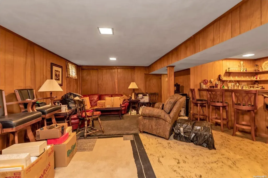 455 Rockaway Parkway Valley Stream NY 11580