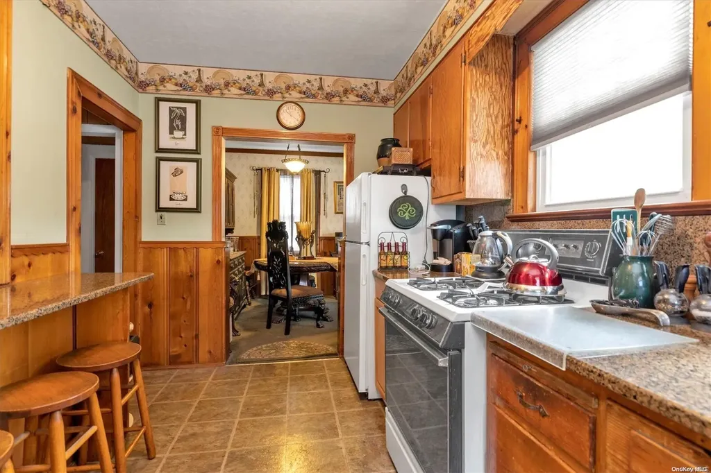 455 Rockaway Parkway Valley Stream NY 11580