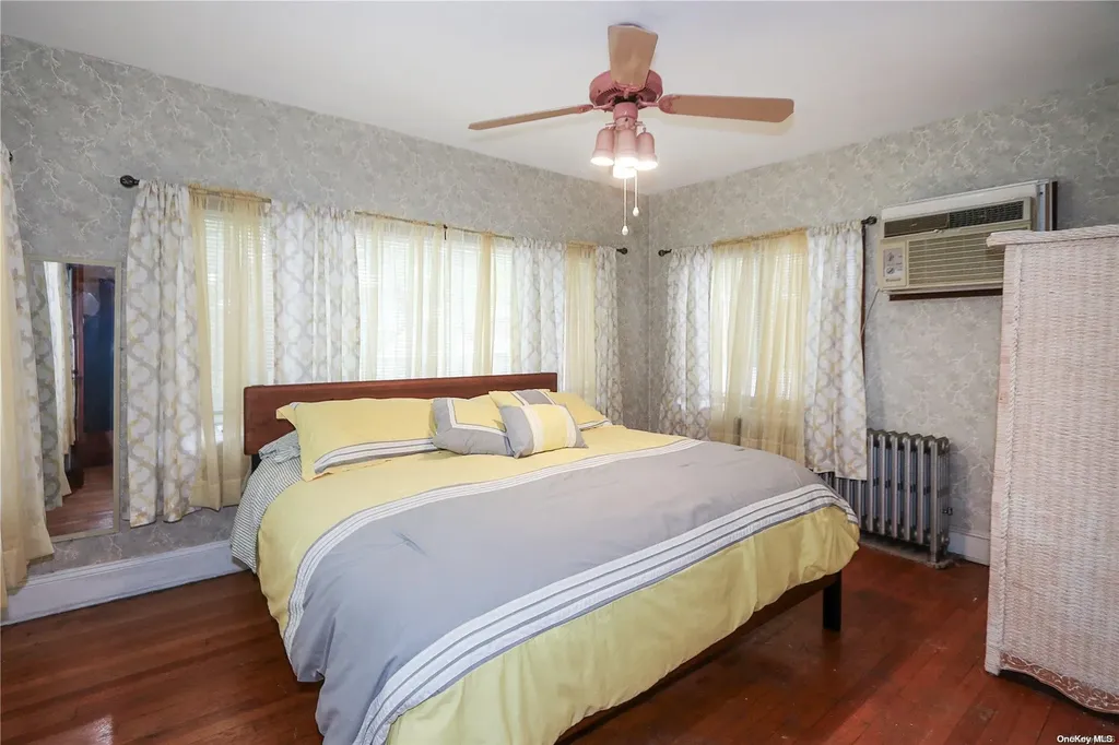 26-34 169th Street Flushing NY 11358