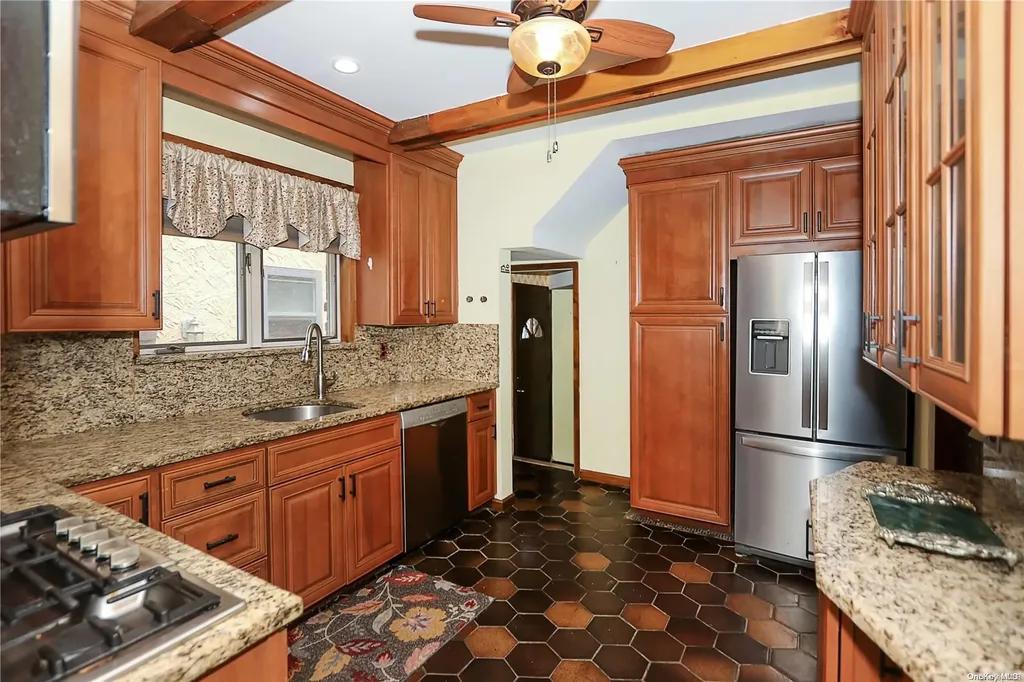 26-34 169th Street Flushing NY 11358