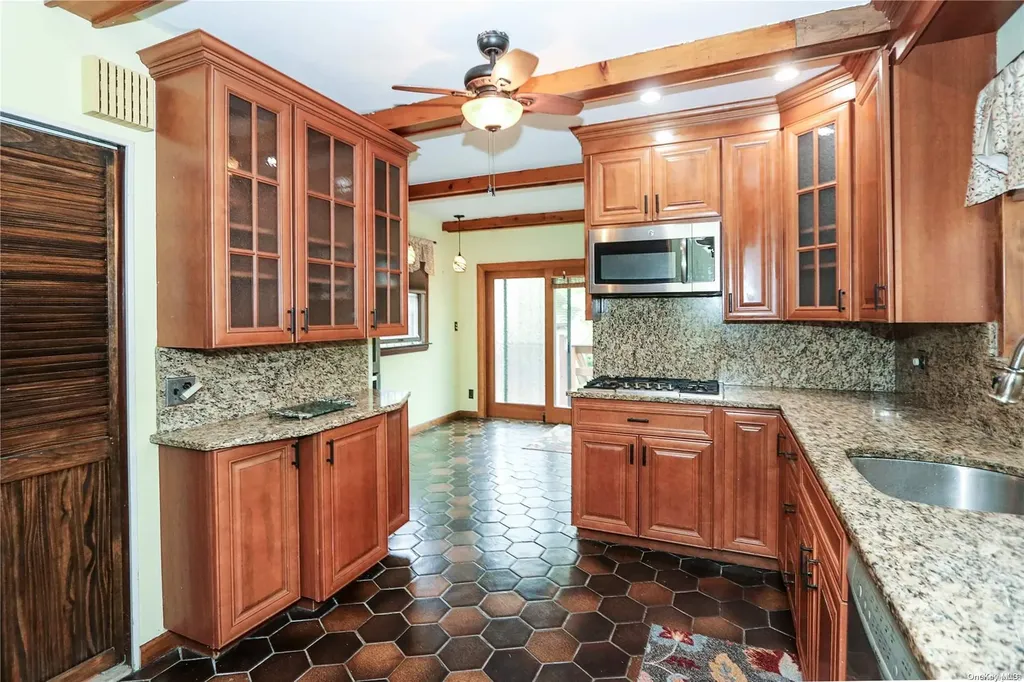 26-34 169th Street Flushing NY 11358
