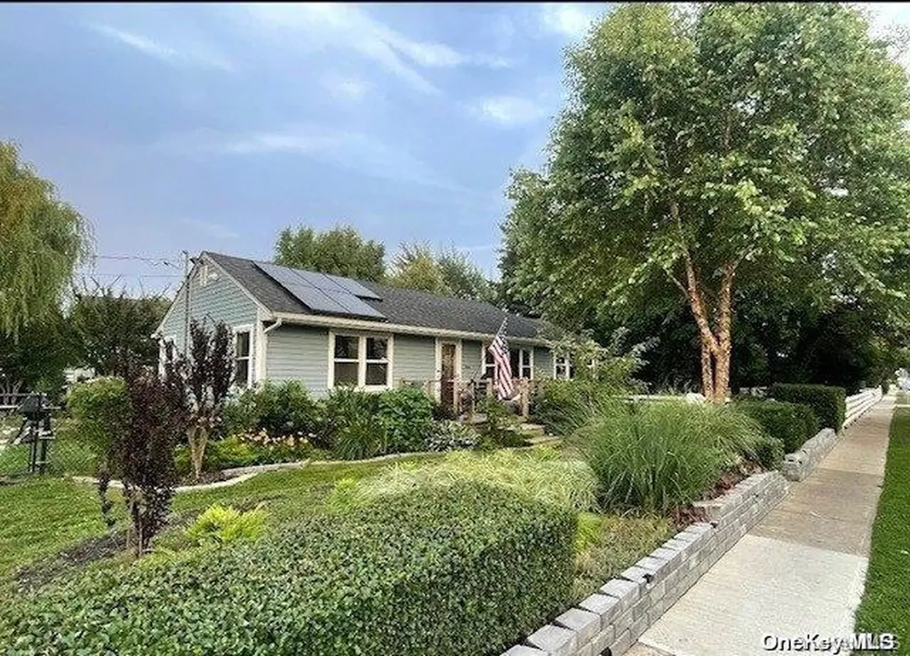 533 S Ocean Avenue Patchogue NY 11772