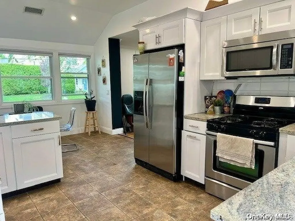 533 S Ocean Avenue Patchogue NY 11772