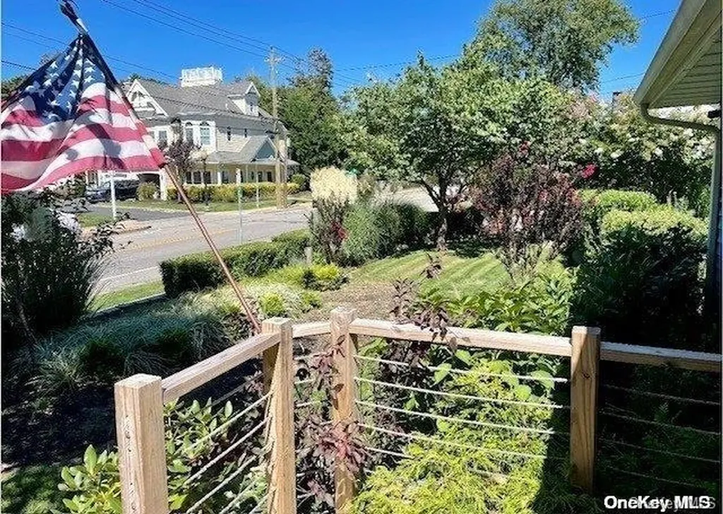 533 S Ocean Avenue Patchogue NY 11772