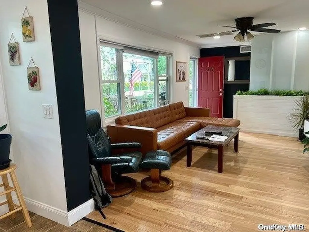 533 S Ocean Avenue Patchogue NY 11772