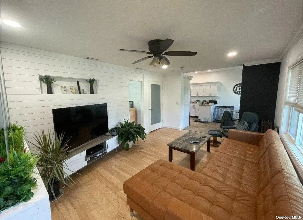 533 S Ocean Avenue Patchogue NY 11772