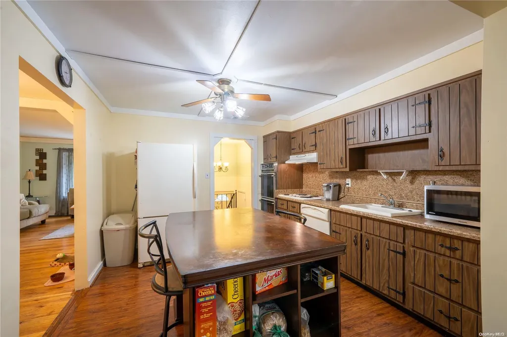 320 Hewlett Avenue East Patchogue NY 11772