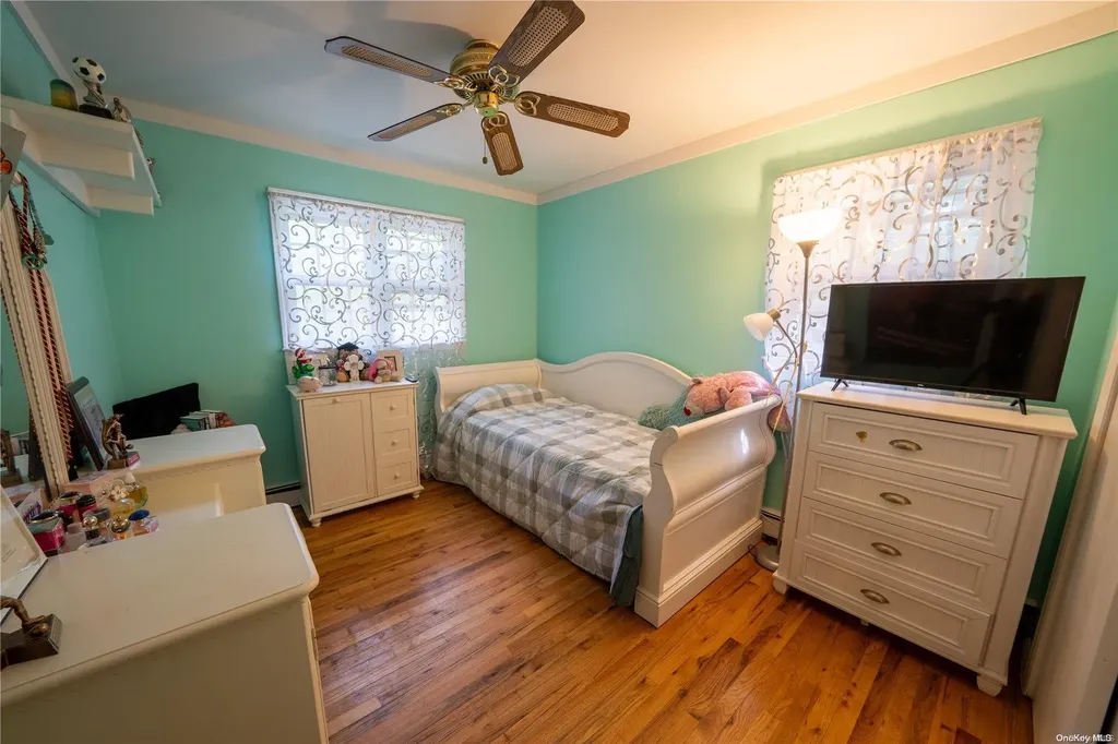 320 Hewlett Avenue East Patchogue NY 11772