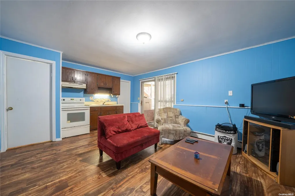 320 Hewlett Avenue East Patchogue NY 11772