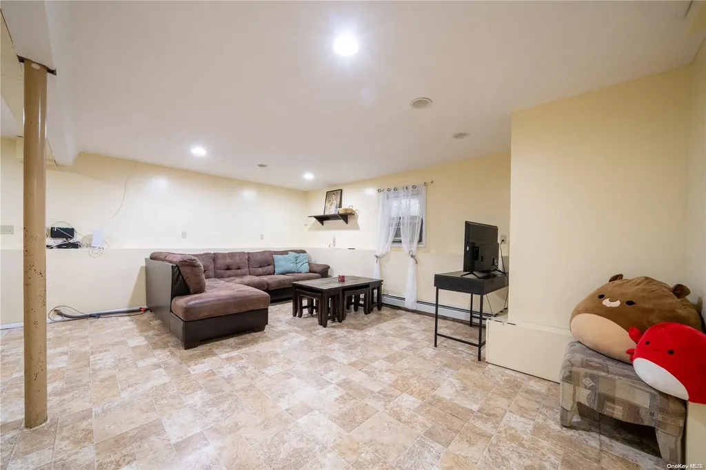 320 Hewlett Avenue East Patchogue NY 11772