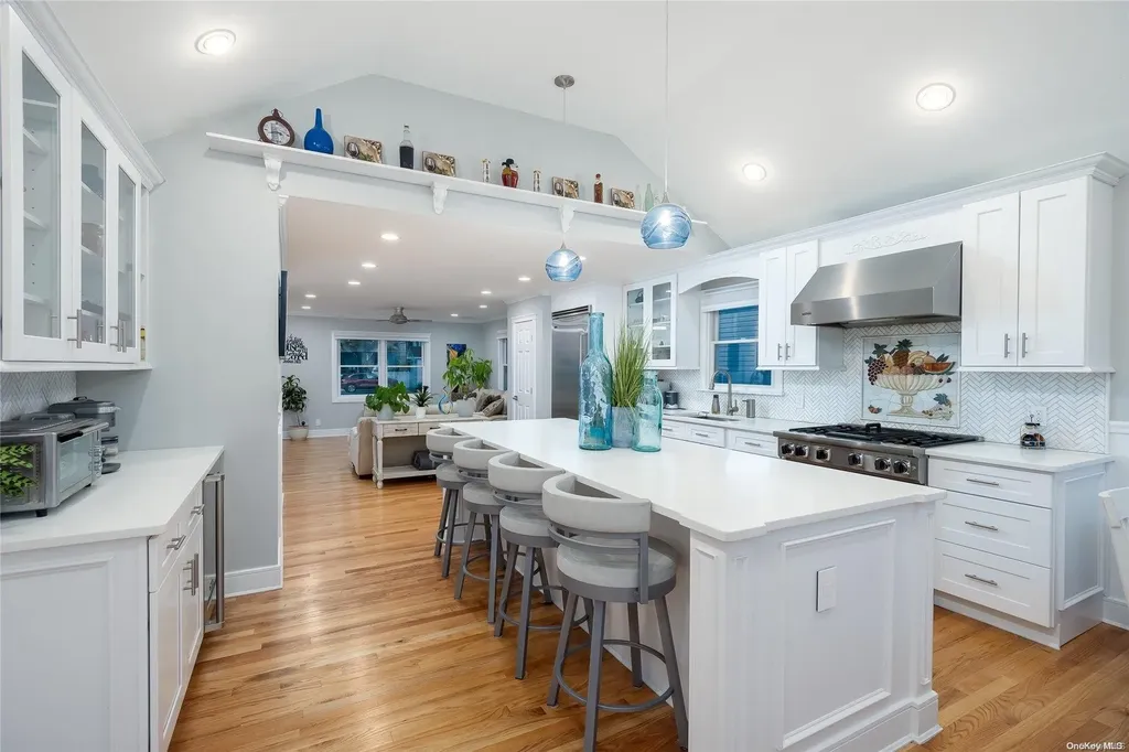 98 Rosebud Avenue Merrick NY 11566