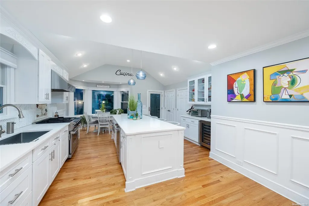 98 Rosebud Avenue Merrick NY 11566
