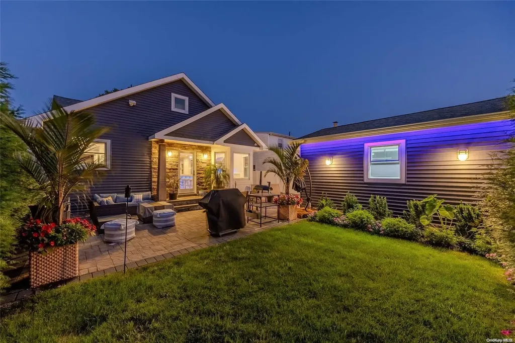 98 Rosebud Avenue Merrick NY 11566
