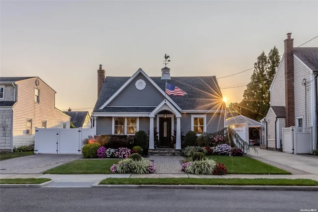 98 Rosebud Avenue Merrick NY 11566