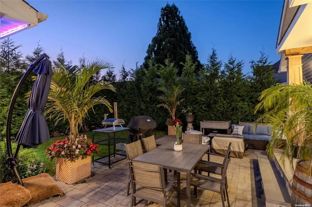 98 Rosebud Avenue Merrick NY 11566
