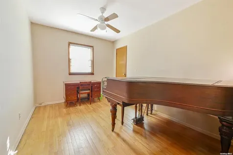 70 Farmers Avenue Bethpage NY 11714