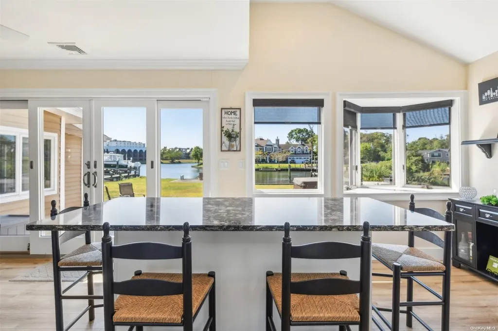 56 Twin River Drive Oakdale NY 11769