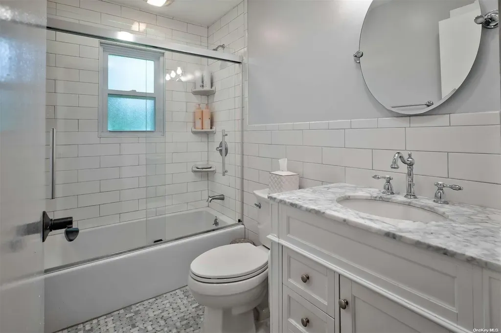 4 Meadow Lane Lloyd Harbor NY 11743