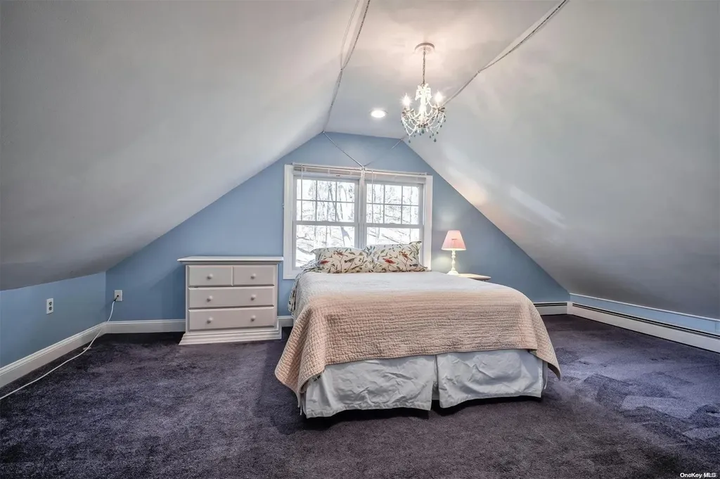 4 Meadow Lane Lloyd Harbor NY 11743