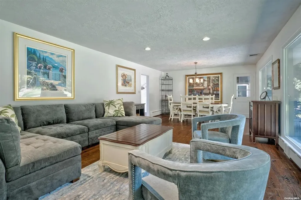 4 Meadow Lane Lloyd Harbor NY 11743