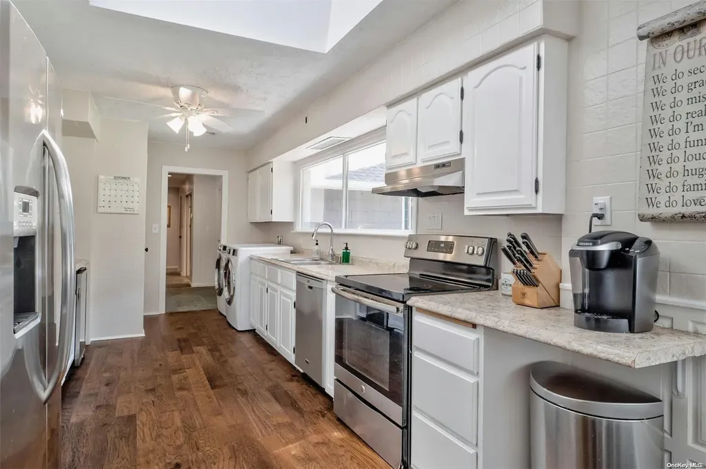4 Meadow Lane Lloyd Harbor NY 11743