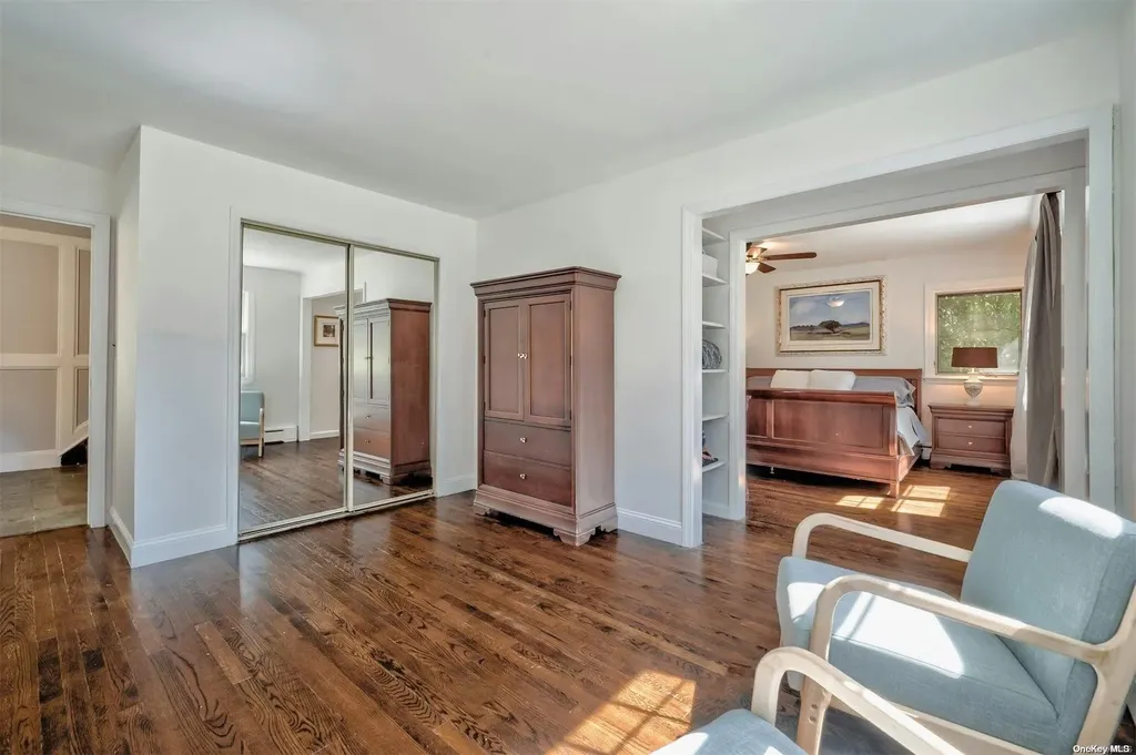 4 Meadow Lane Lloyd Harbor NY 11743