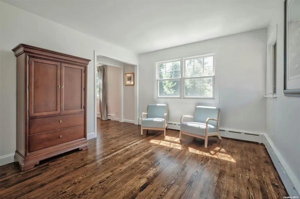 4 Meadow Lane Lloyd Harbor NY 11743