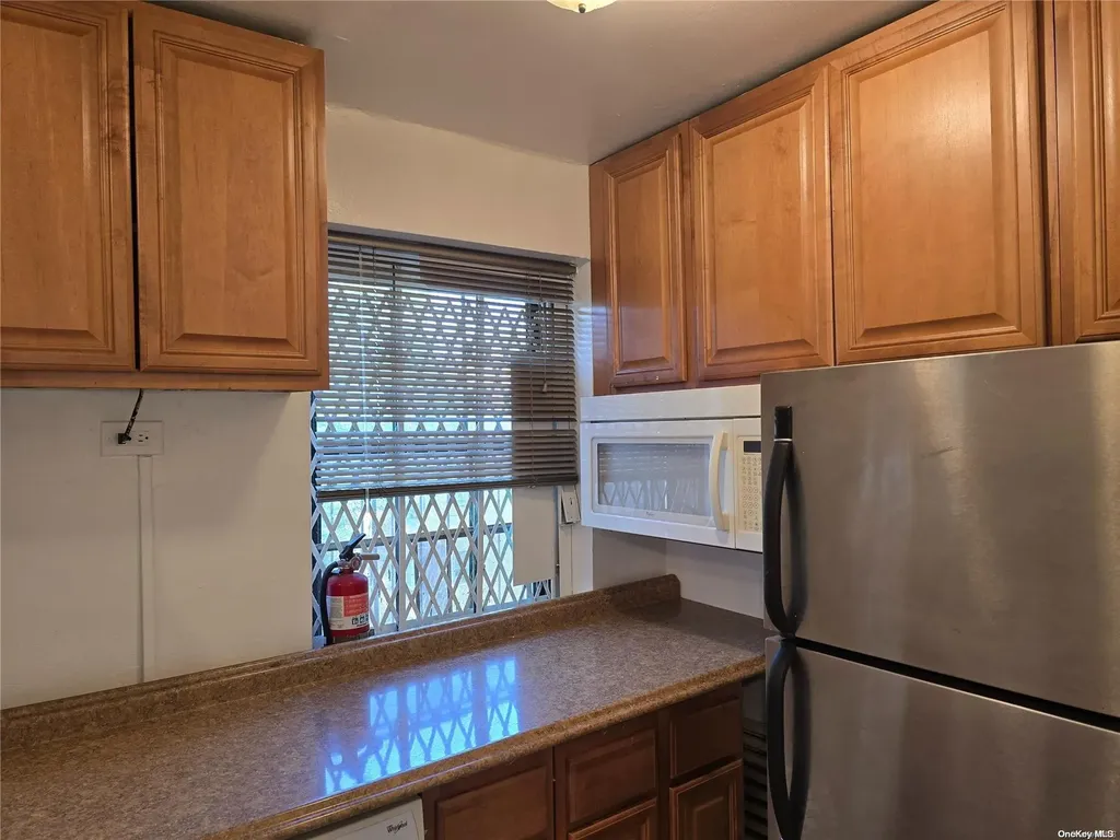 78-36 147 Street Flushing NY 11367