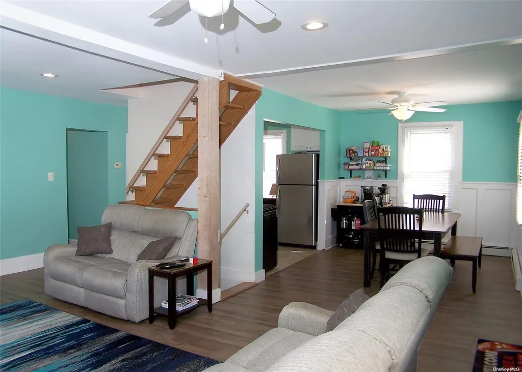 179 Wilson Boulevard Islip NY 11751