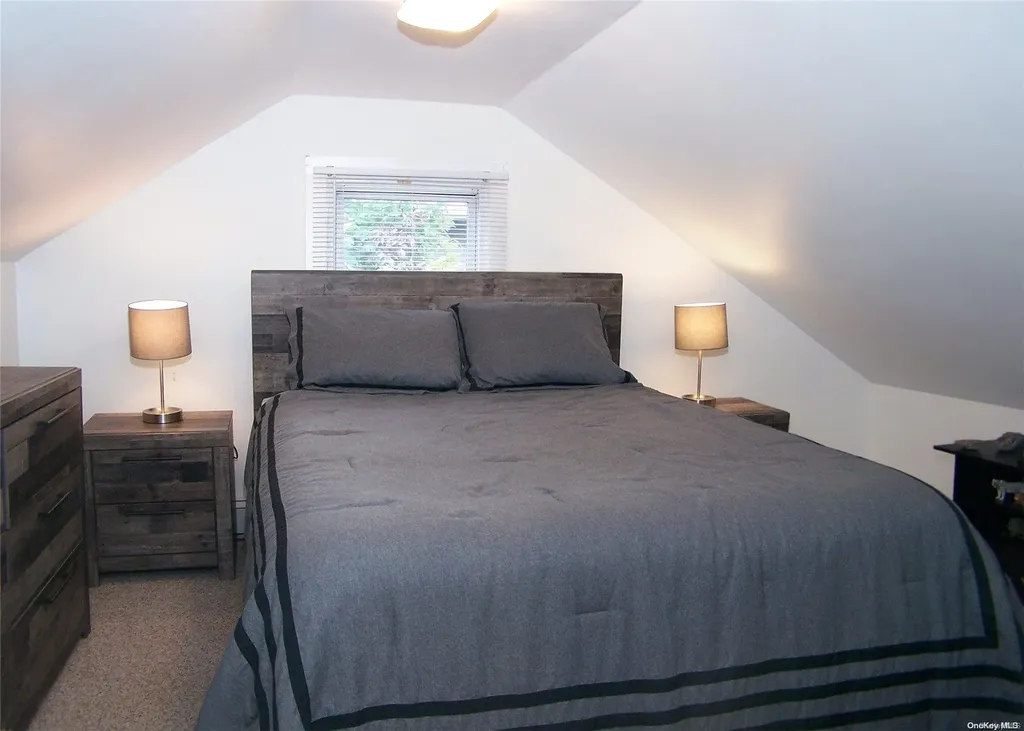 179 Wilson Boulevard Islip NY 11751