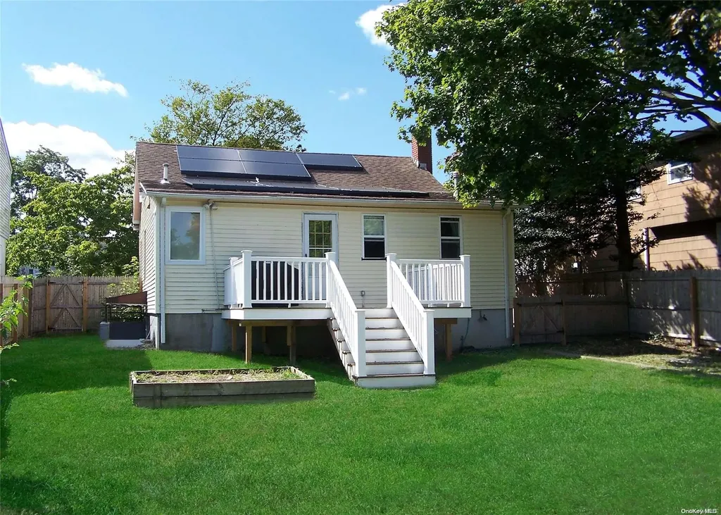 179 Wilson Boulevard Islip NY 11751