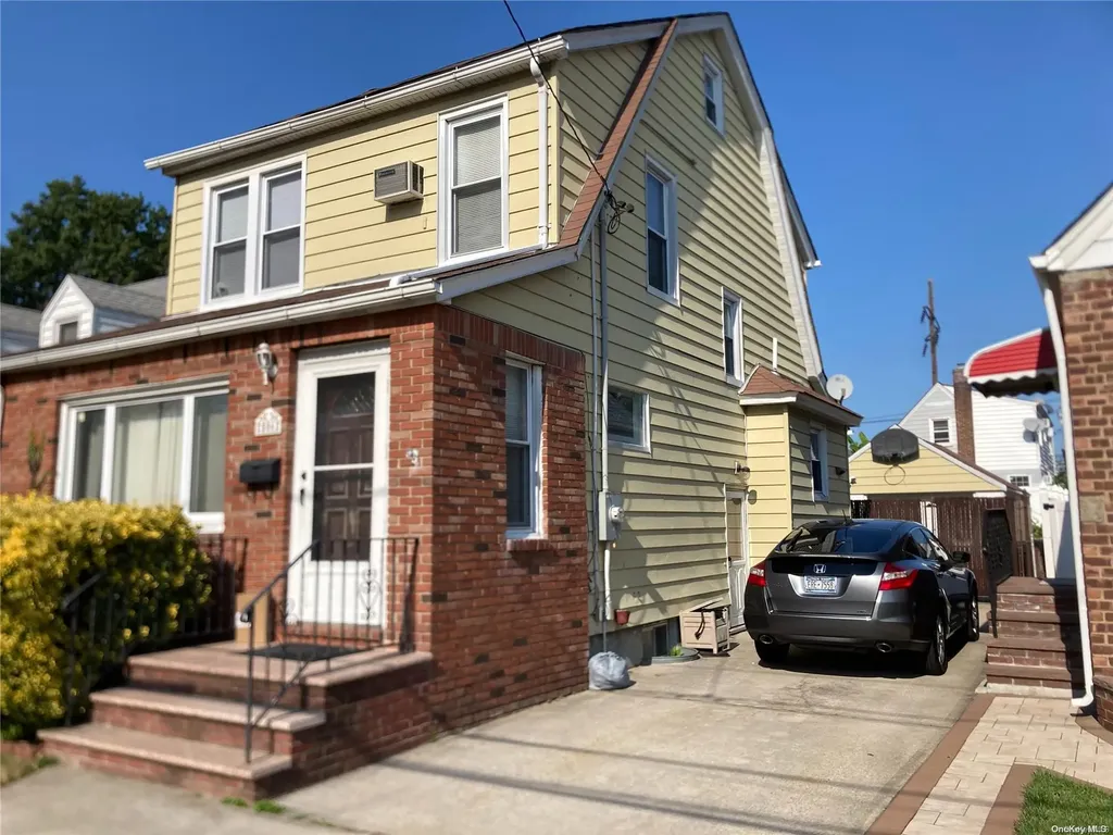506 N 7th Street New Hyde Park NY 11040