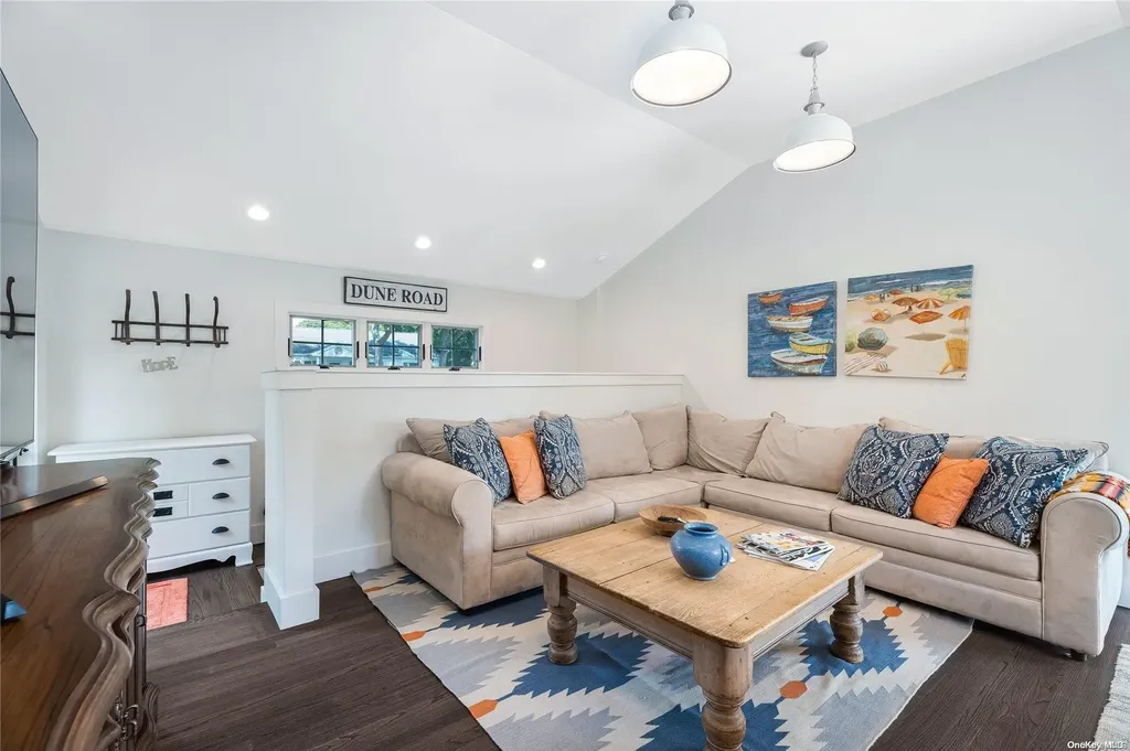 28 Tulip Avenue Hampton Bays NY 11946