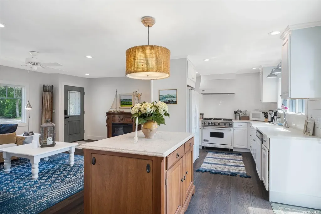 28 Tulip Avenue Hampton Bays NY 11946